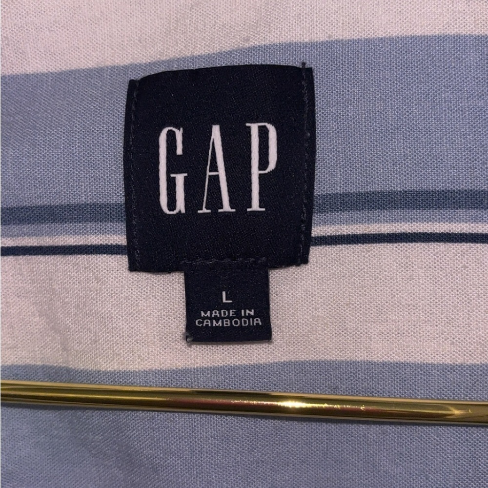 GAP Light Blue & White Striped‎ Casual Shirt Size Large P2P 25" - Picture 4 of 5